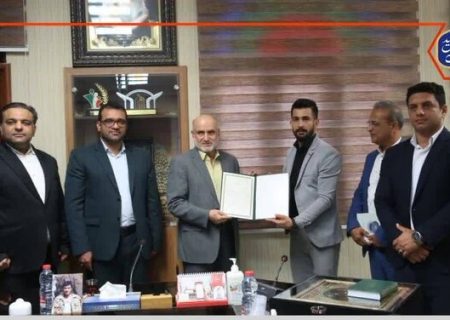 تجلیل از مدال آورالمپیک پاریس در بوشهر