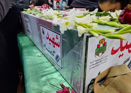 آئین استقبال از شهید گمنام در مصلی جمعه برگزار شد