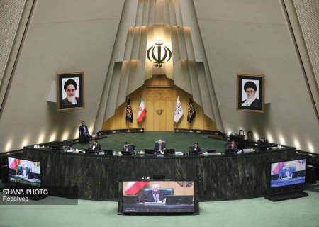 وزارت نفت مکلف به عقد قراردادهای جداگانه با شرکت ملی نفت شد