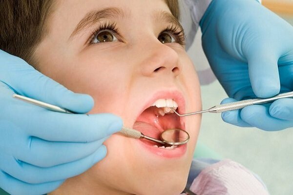طرح پایش سلامت دهان و دندان کودکان در گناوه اجرا شد