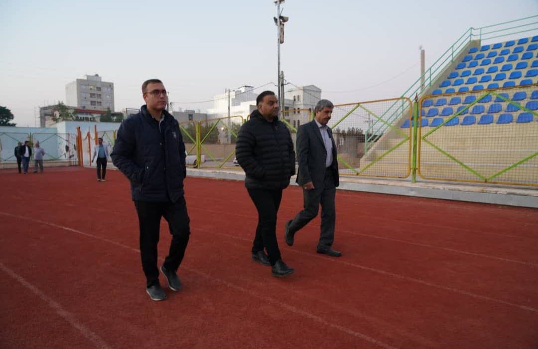 بازدید مدیر کل ورزش و جوانان از پروژه های ورزشی شهرستان دشتستان
