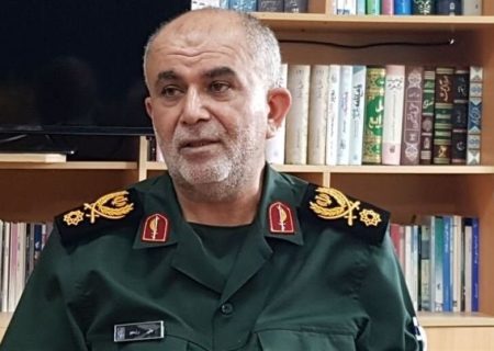 فضای رسانه‌ها را از دست دشمن بگیریم