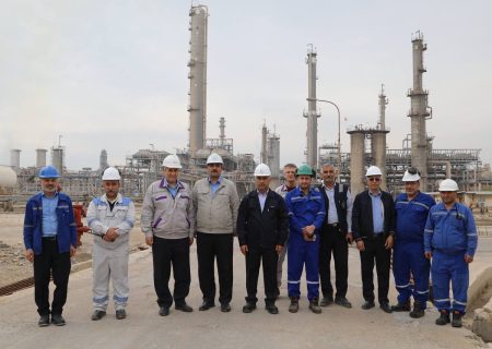 بازدید مدیرعامل پتروشیمی بندر امام از طرح‌های توسعه‌ای این شرکت