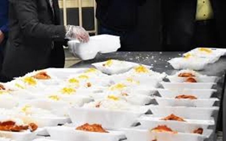 ۷۲ دیگ غذای نذری در بوشهر طبخ و توزیع میشود
