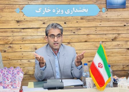 خبرنگاران خارگ در خط مقدم جهاد تبیین قرار دارند