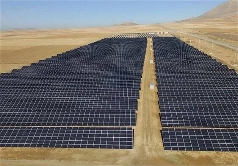 بیش از هزار هکتار زمین در بوشهر برای توسعه نیروگاههای خورشیدی واگذار شد