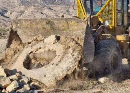 انسداد ۲۰ حلقه چاه غیرمجاز در دشتستان برای حفاظت از منابع آبی