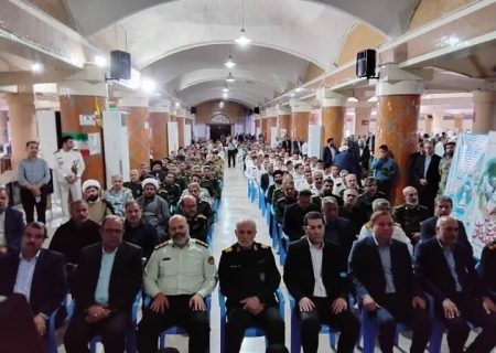 برگزاری آئین «مهمانی لاله‌ها» در گلزار شهدای بوشهر