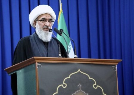 انتقاد امام جمعه بوشهر از عملکرد آژانس انرژی اتمی / گروسی بازوی سیاسی آمریکا و رژیم صهیونیستی است