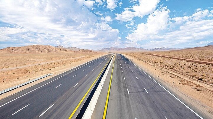 استاندار بوشهر خواستار تأمین اعتبار برای پروژههای بزرگراهی و بندری شد