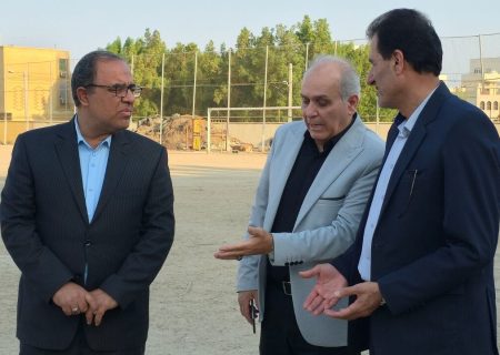 تحرک تازه در ورزش محلات بوشهر / بازسازی زمین فوتبال صلح‌آباد در آستانه اجرا