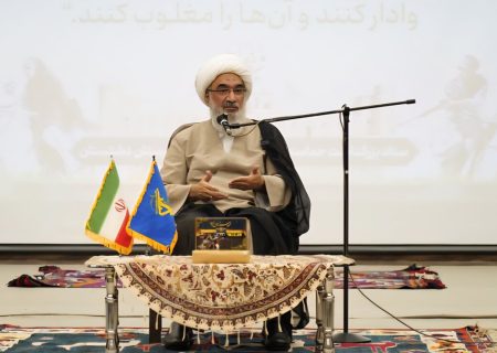 مقاومت تاریخی دشتستان الگویی ماندگار برای نسل‌های امروز است