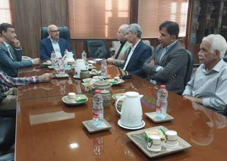 استانداری بوشهر پشتیبان کانون پیشکسوتان ورزش استان شد