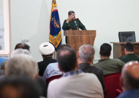 هیچ شأنی بالاتر از خدمت به مردم و بسیجیان نیست؛ فرمانده سپاه بوشهر