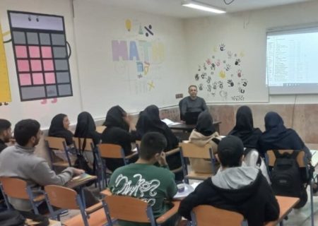 برگزاری کلاس‌های رایگان تقویتی کنکور برای دانش‌آموزان جزیره خارگ