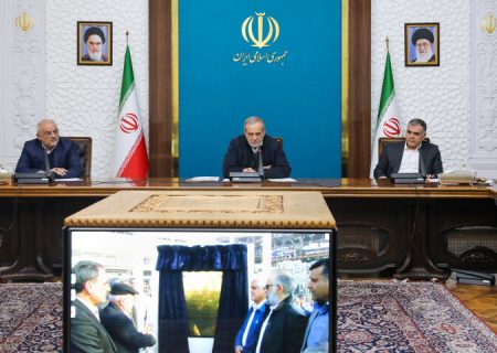 با دستور رئیس‌جمهور؛ دومین واحد بزرگ‌ترین مرکز فرآورش نفت کشور در غرب کارون افتتاح شد