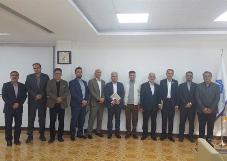 پیوند دانشگاه و صنعت در بوشهر تقویت شد؛ تفاهم‌نامه راهبردی منطقه ویژه اقتصادی و دانشگاه خلیج‌فارس