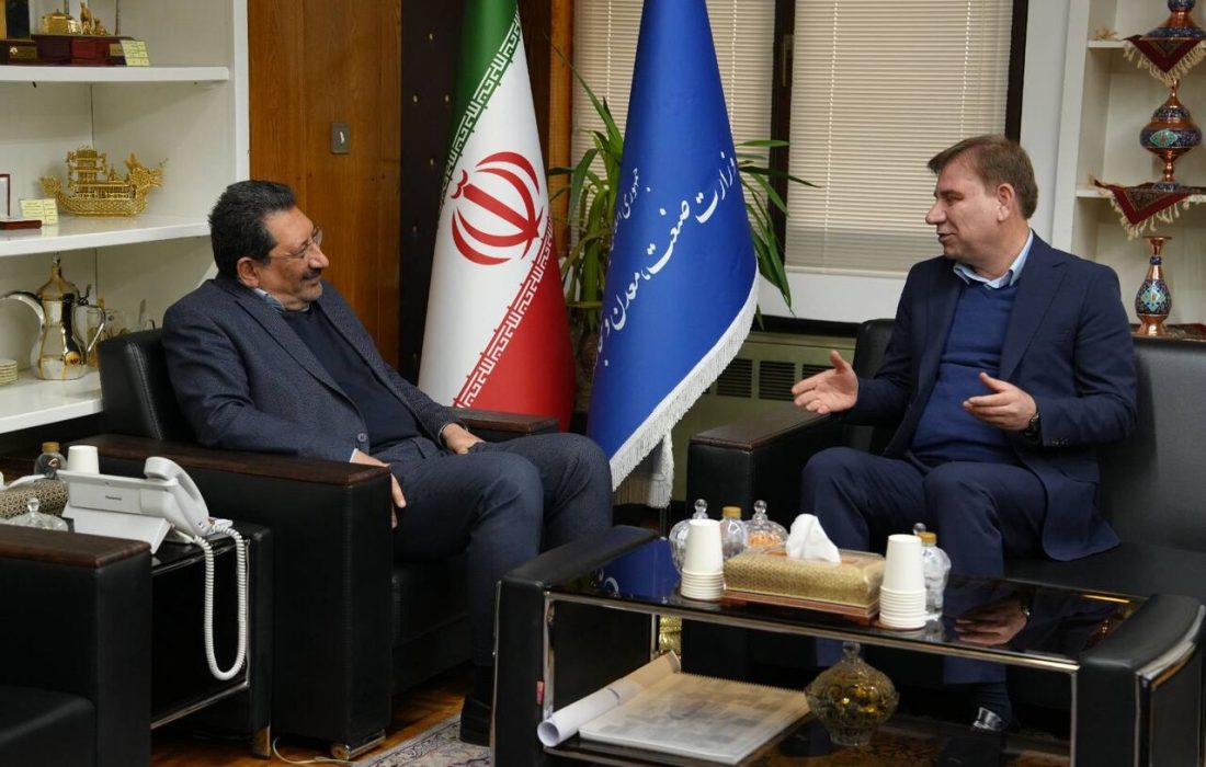 استاندار بوشهر: پرداخت تسهیلات سرمایه در گردش به واحدهای تولیدی ضروری است