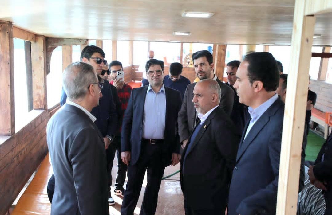 نوید ارتقای بندر گناوه به بندر نسل سوم در افق ۱۰ ساله