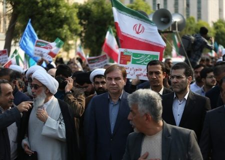 دشمنان با اهداف شیطانی دنبال ایجاد اغتشاش و آشوب در کشور هستند