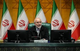 قالیباف: حقوق کارکنان و بازنشستگان حداقل ۳۲ درصد افزایش می‌یابد