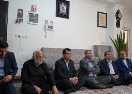 فرماندار بوشهر: ایثار خانواده‌های شهدا تکمیل‌کننده راه شهیدان است
