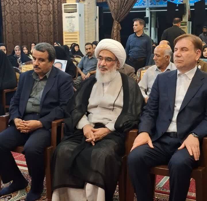 خانواده شهدای جنگ رمضان در بوشهر تجلیل شدند