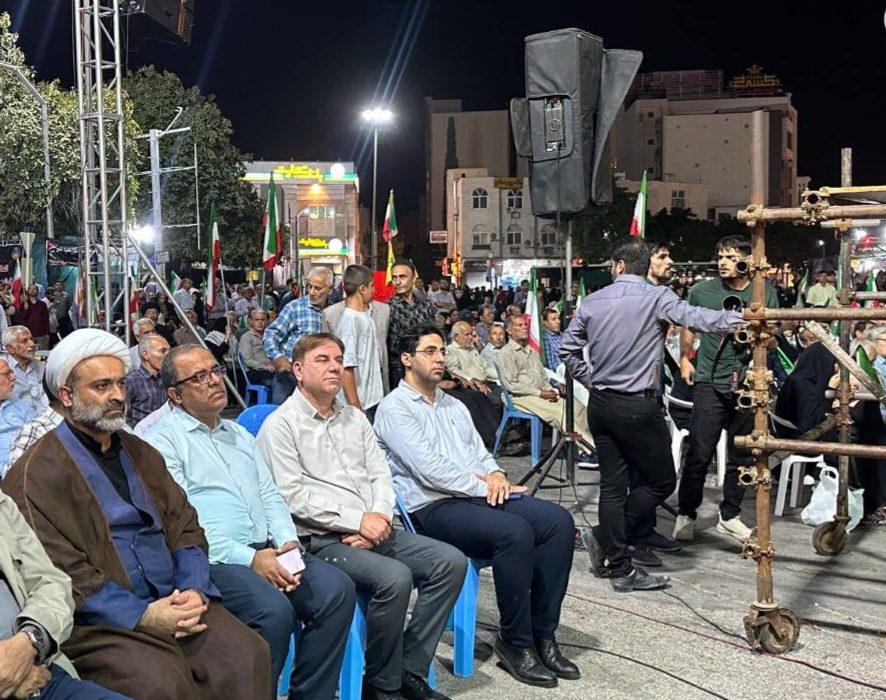 حضور استاندار و فرماندار بوشهر در هشتاد و ششمین تجمع مردمی میدان امام خمینی(ره)
