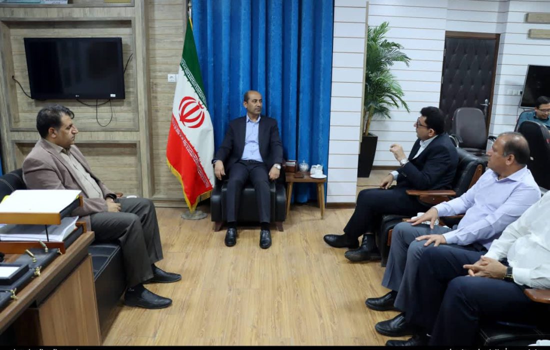 فرماندار دشتی خواستار استقرار دفاتر شرکتهای نفتی در شهرستان شد