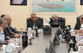 مقابله با رسوب کالا در بنادر بوشهر ادامه دارد