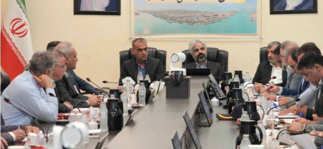 مقابله با رسوب کالا در بنادر بوشهر ادامه دارد