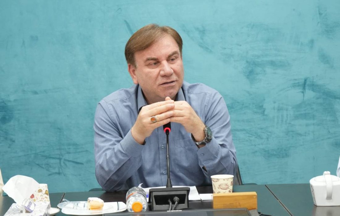 فرمانداران محور هماهنگی امور شهرستان‌ها هستند