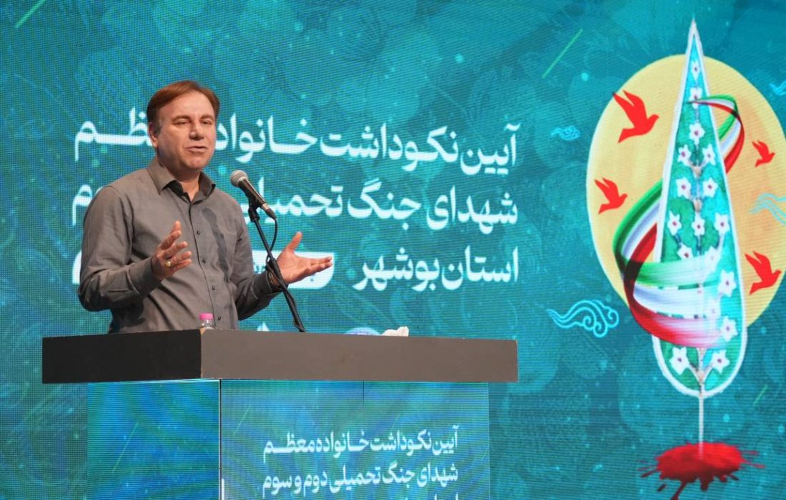 پیگیری مسائل خانواده‌های شهدا وظیفه مسئولان است