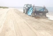 تداوم پاکسازی مکانیزه سواحل پارک ملی دریایی نای‌بند