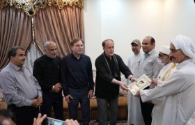 نایب رئیس مجلس با خانواده دو شهید در جنوب بوشهر دیدار کرد