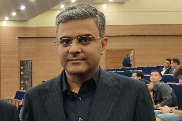 هیچ شهروندی از خدمات درمانی محروم نخواهد شد