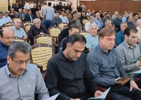 استاندار بوشهر در آیین ترحیم پیشکسوت فوتبال استان حضور یافت