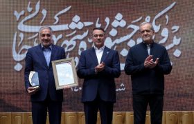 تقدیر رئیس‌جمهور از عباس اسدروز در جشنواره شهید رجایی؛ «طلوع ایثار» به پایانه‌های نفتی ایران رسید