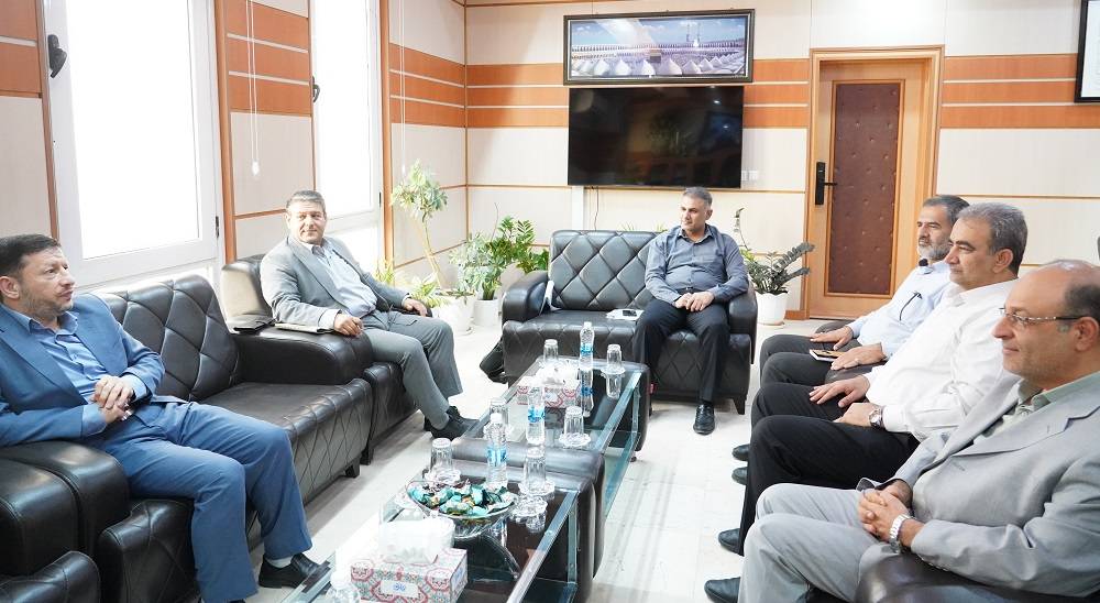 رئیس کل دادگستری بوشهر: عملکرد بنیاد مسکن کم‌نظیر است