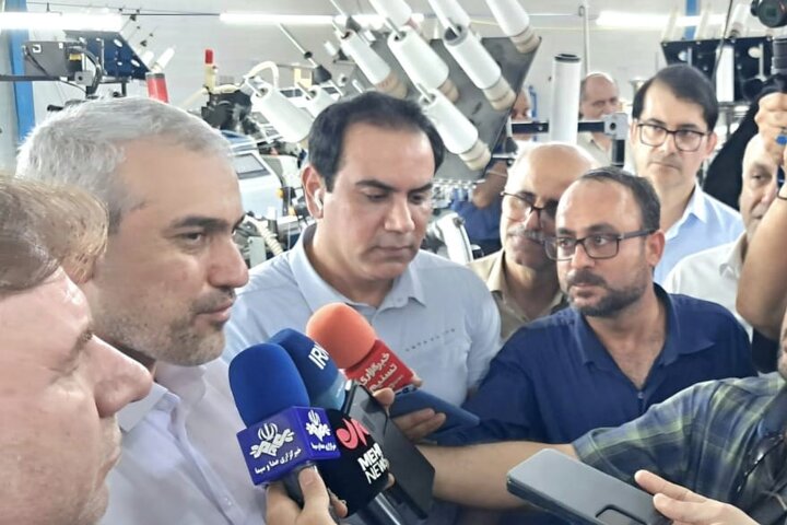 وزیر اقتصاد از تغییر مسیر سرمایهگذاران بوشهری به سمت تولید خبر داد