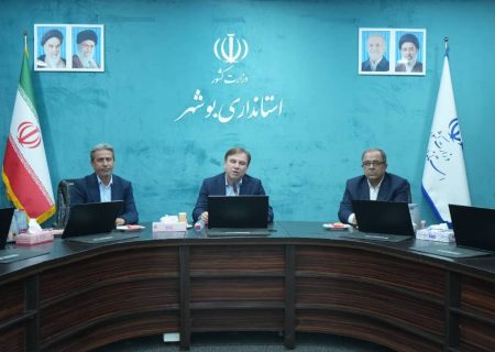 استاندار بوشهر بر نقش دانشگاه خلیج فارس در حل مسائل استان تأکید کرد