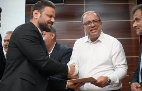 فرماندار بوشهر بر ضرورت حفظ وحدت و انسجام ملی تأکید کرد