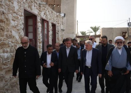 صالحی‌امیری بر مرمت اصولی آثار تاریخی بردستان تأکید کرد