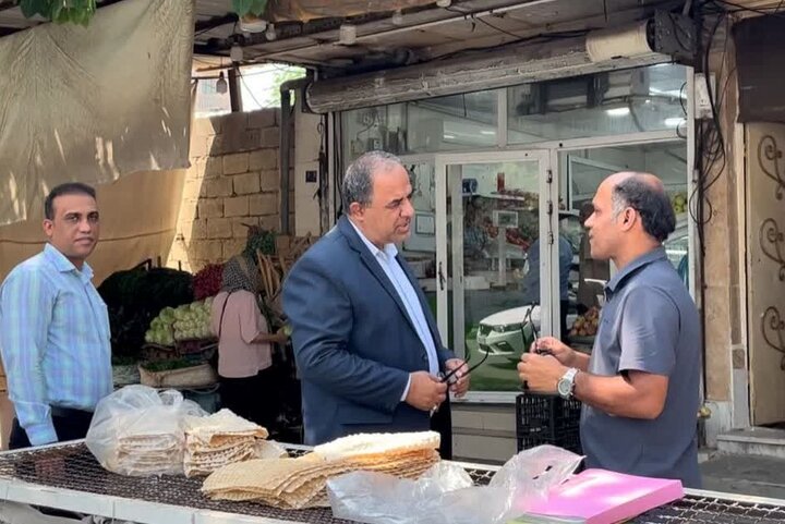 فرماندار بوشهر: با تخلفات نانوایی‌ها برخورد قانونی می‌شود
