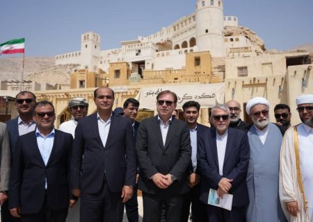مجتمع گردشگری رباط بندو عسلویه با سرمایه‌گذاری ۸۰ میلیارد تومان افتتاح شد